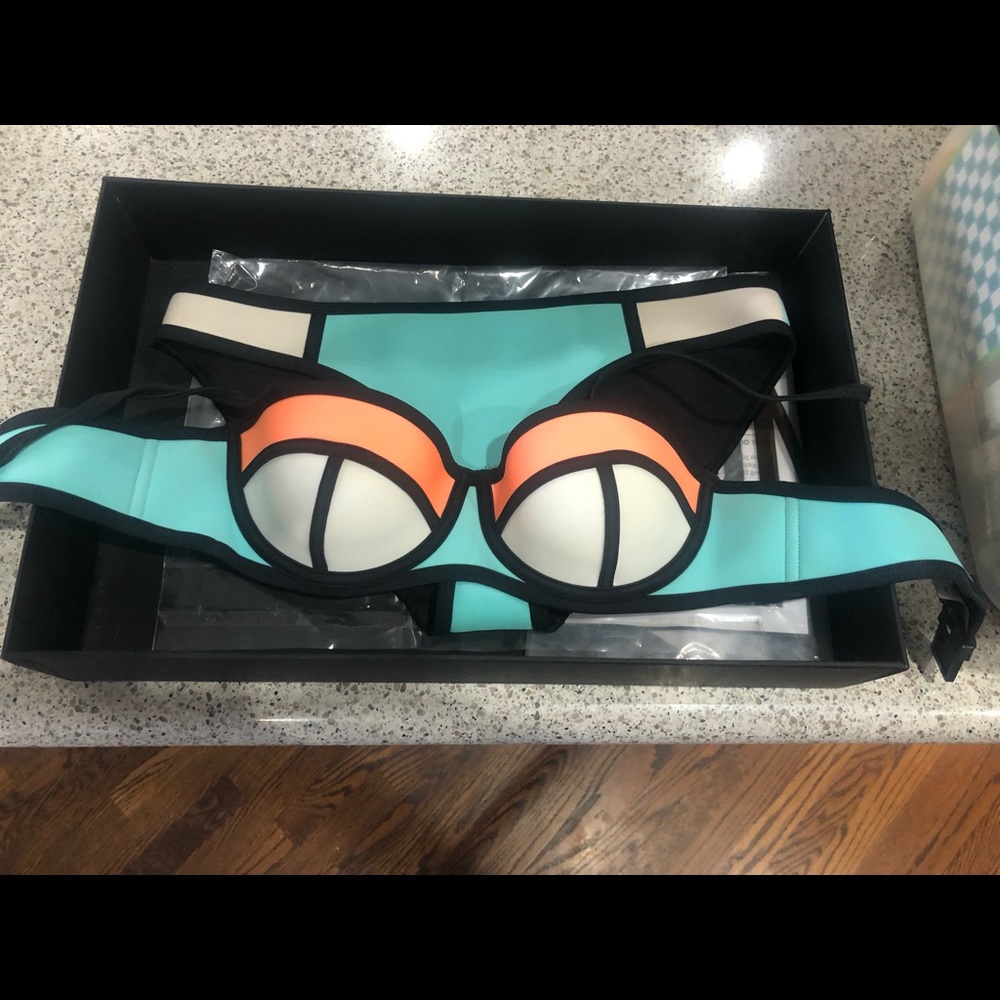 Triangl Bikini